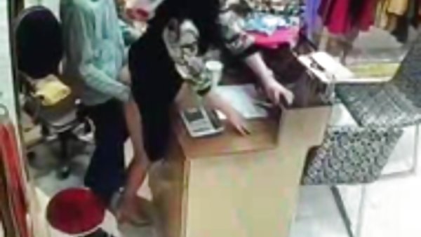 拉丁裸体的女性中国主比基尼低层